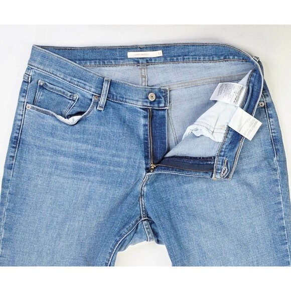 Levi's Size 33X32 Womens Curvy Bootcut Blue Denim 5 Pocket Logo Tag Jeans - Picture 13 of 14